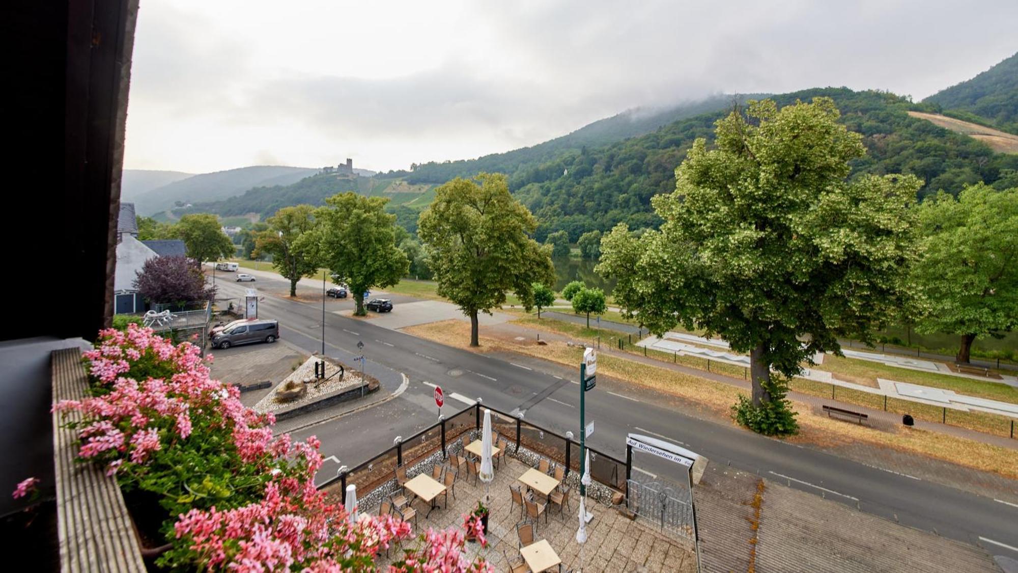 Cafe Rosi Hotel Bernkastel-Kues Kültér fotó